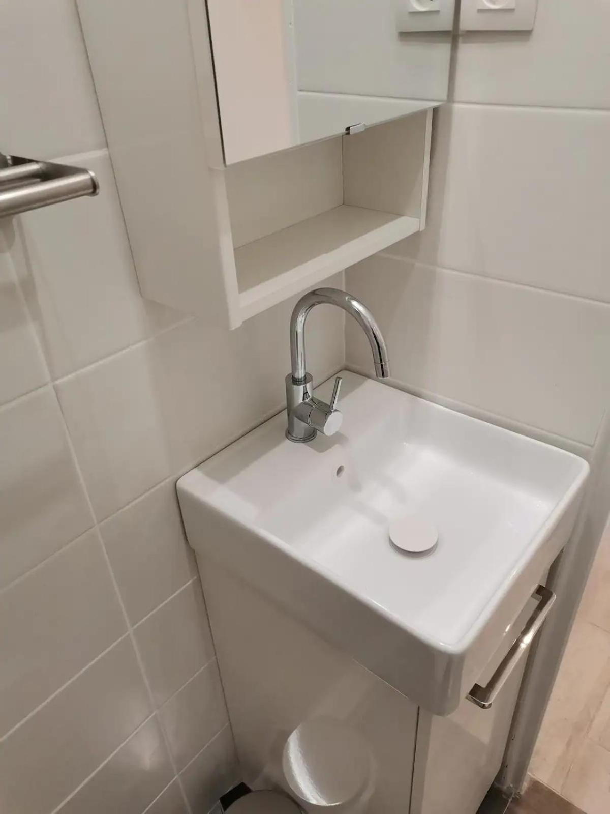 Sea La Vie Apartment